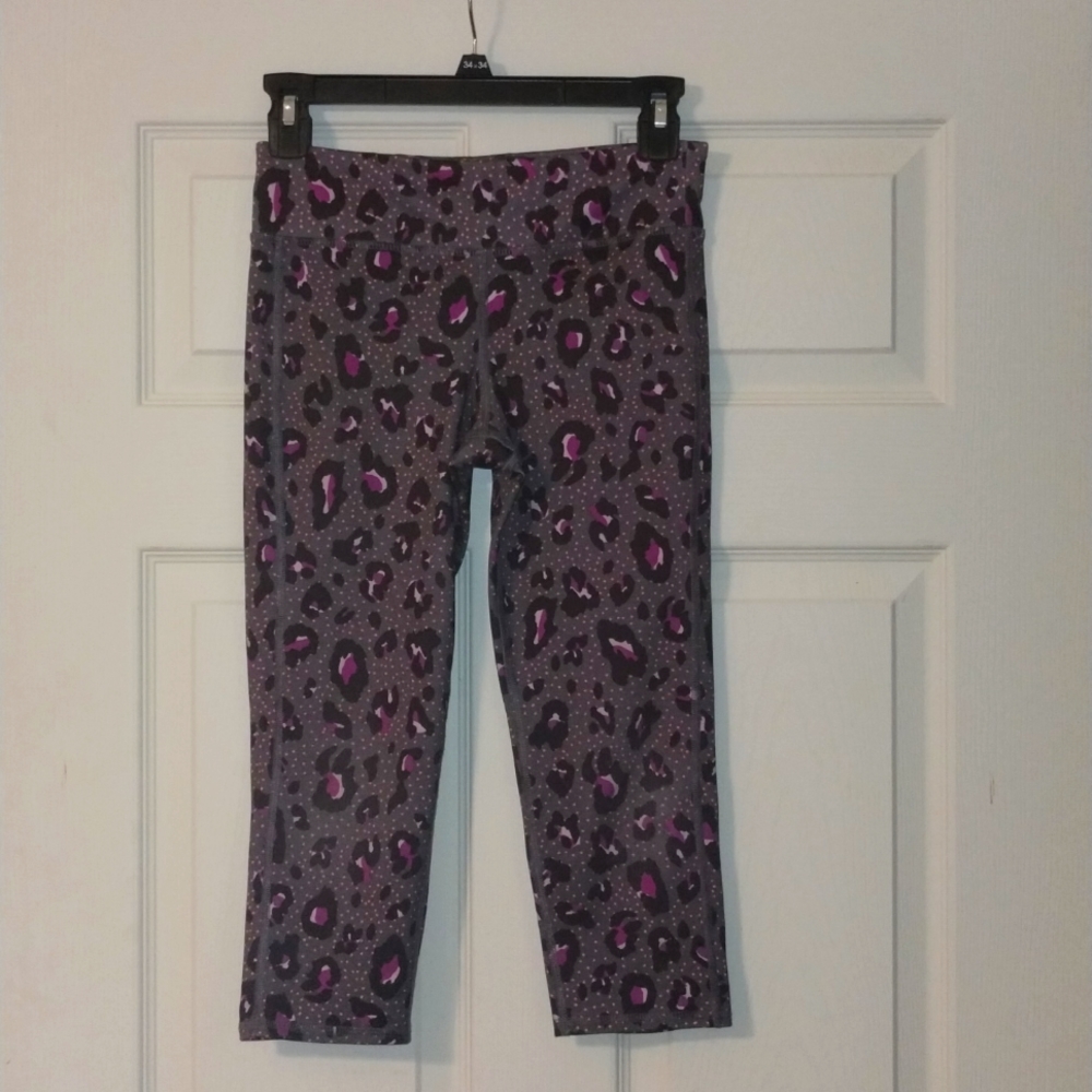 Old navy active girls leopard leggings